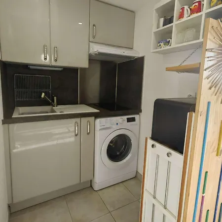 Avec Parking A Deux Pas De La - 4 Pers. - Fr-1-607-240